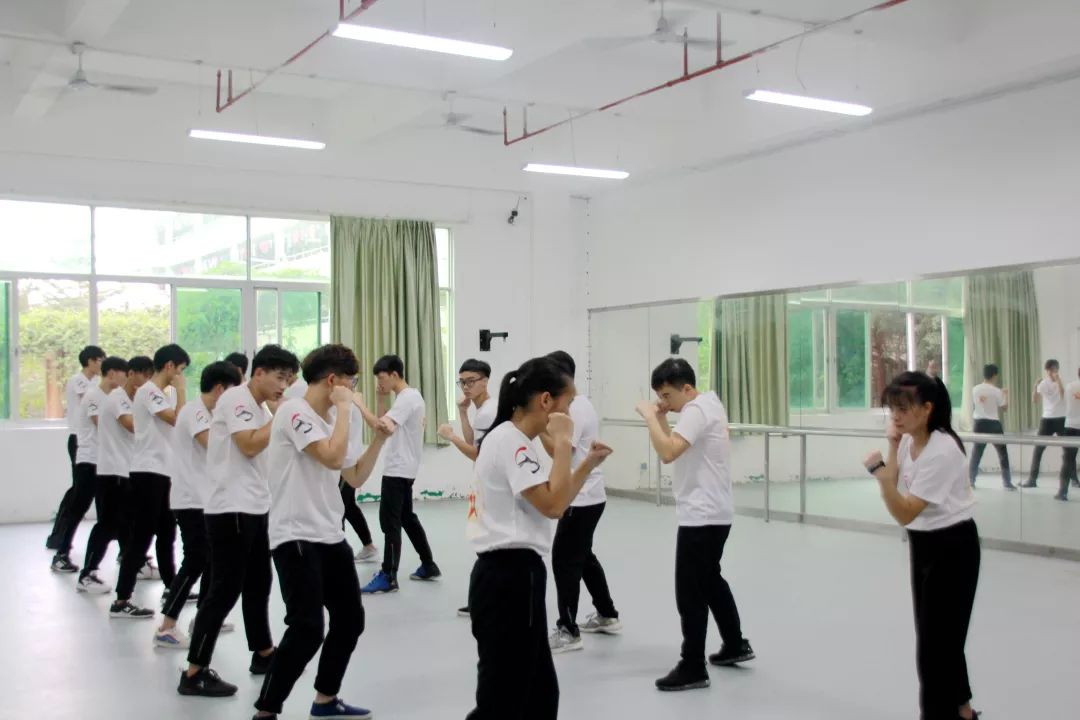 珠海市创沃中等职业学校(原珠海一职实验学校) 珠海市创沃中等职业学校(原珠海一职实验学校)