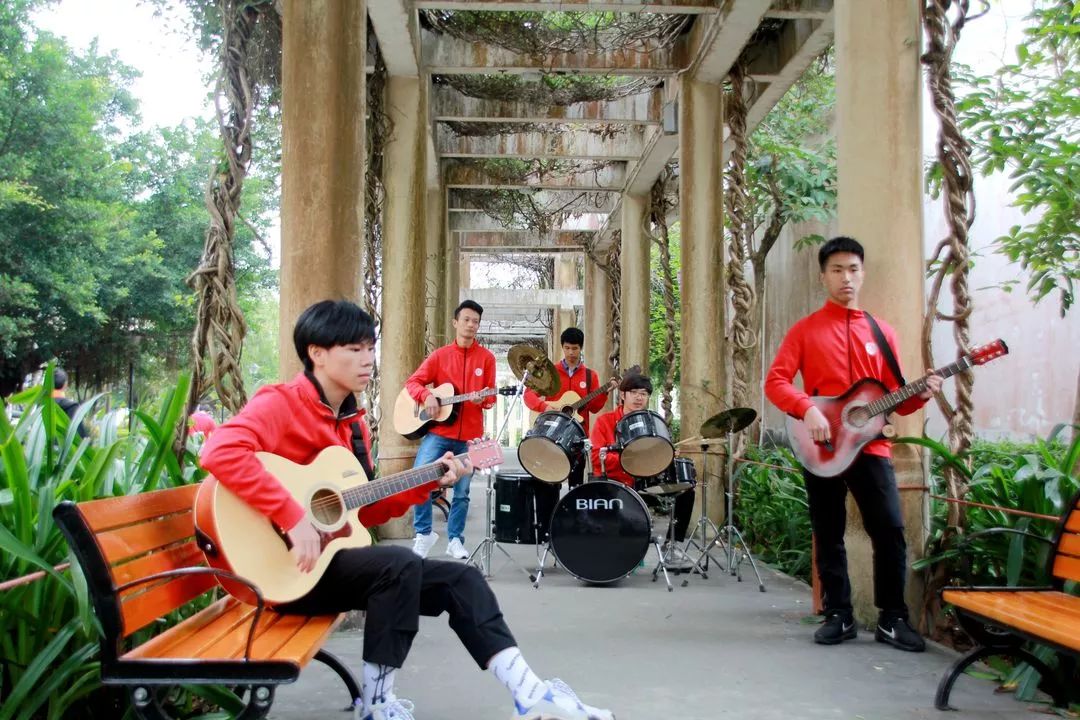 珠海市创沃中等职业学校(原珠海一职实验学校) 珠海市创沃中等职业学校(原珠海一职实验学校)